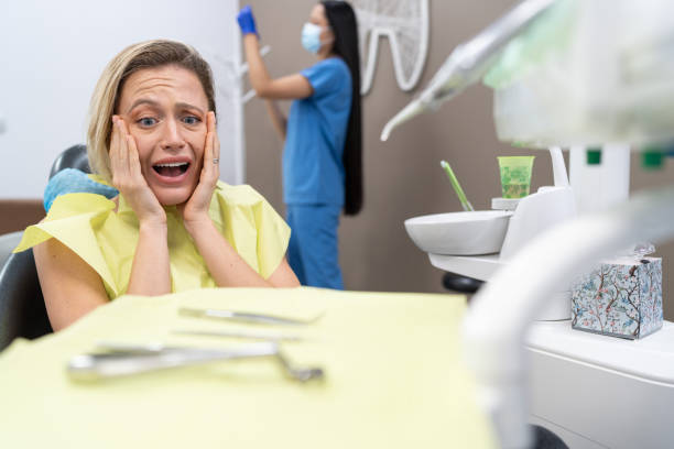Best Holiday Emergency Dentist in Oak Ridge North, TX